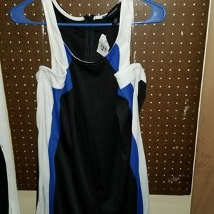 Sleeveless dress